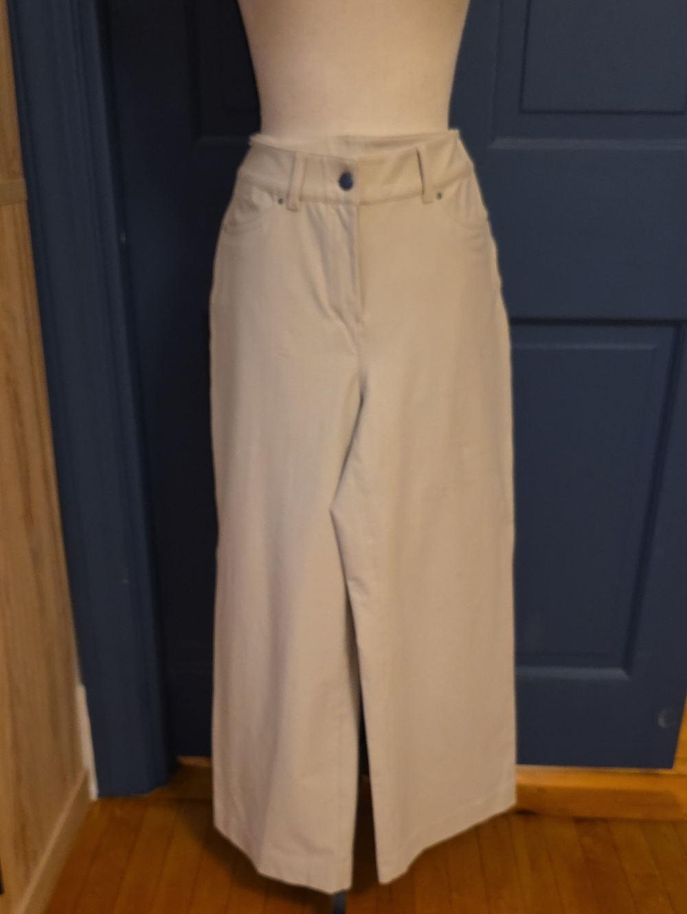 No Wear Lululemon City Sleek Cream Wide Ì 28 Or 4/6
